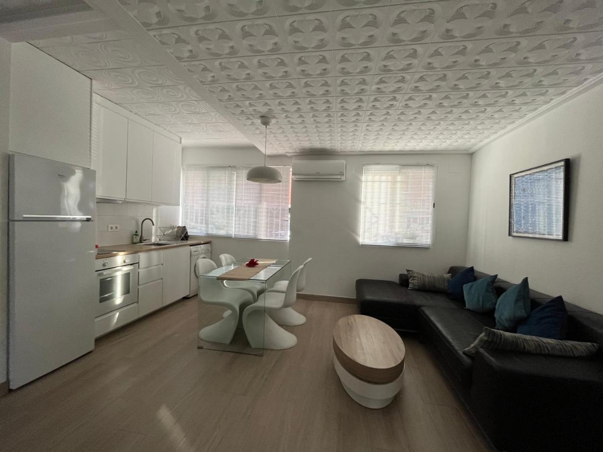 Modernized 3-Bedroom Flat 500M To The Beach Valência Exterior foto